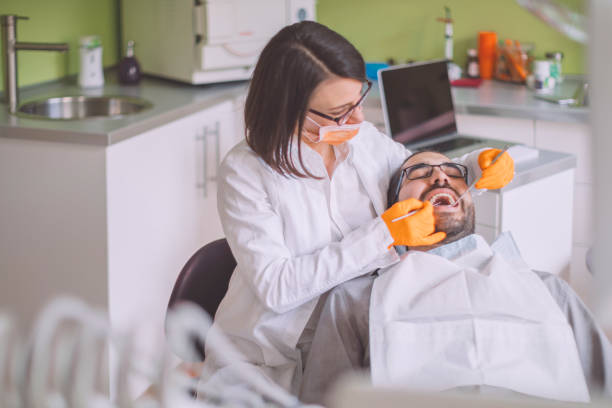 Best Emergency Treatment for Dental Infections or Abscesses in Trumbull Center, CT